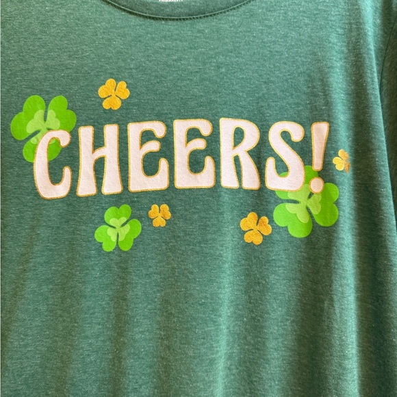 Green 'Cheers!' Graphic T-Shirt Women’s Sz L St. Patrick’s Day Shirt BRAND NEW - Picture 8 of 14